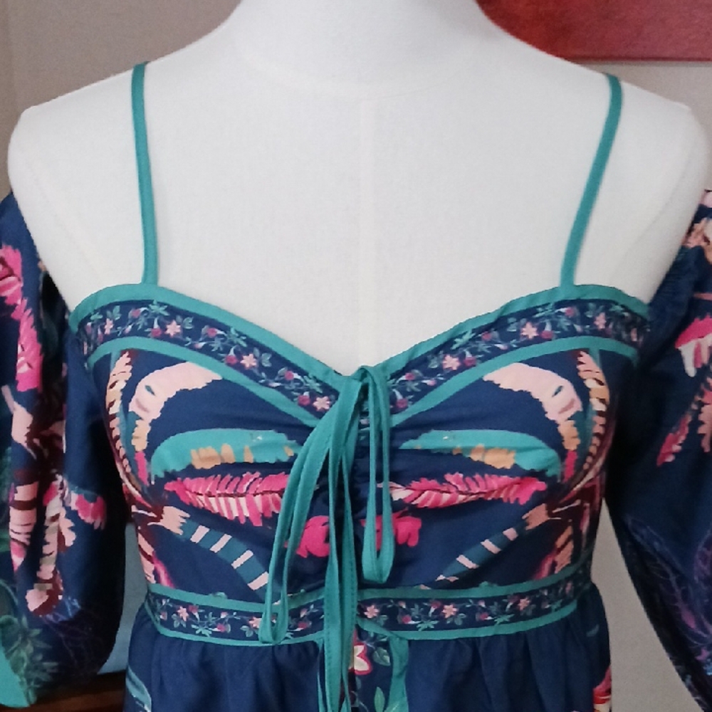 BEAUTIFUL Floral Off-Shoulder Dress - Picture 2 of 16